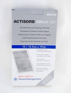 3M Actisorb Silver 220 Dressing | 19cm x 10.5cm | JNJ MAS190 | Box of 10